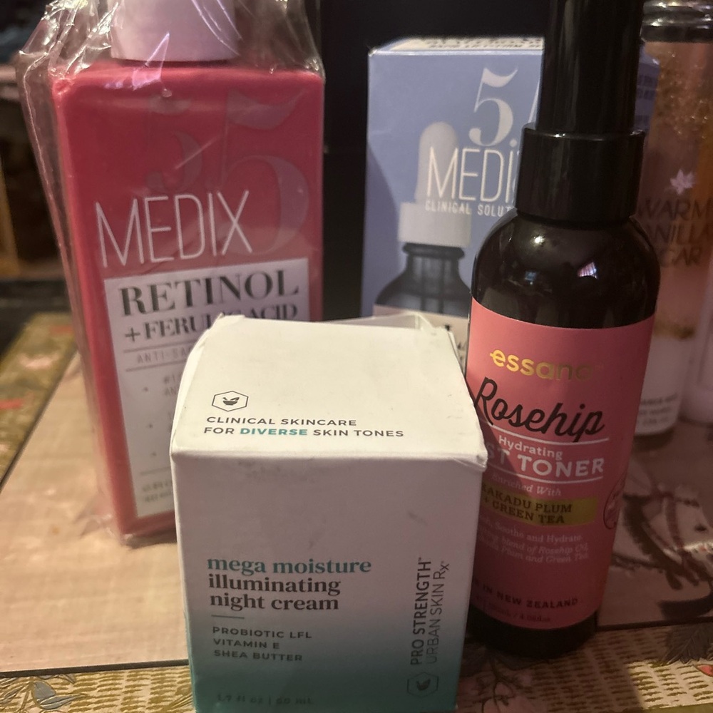 Urbanskinrx mega moisture illuminating night cream NEW IN BOX 1.7 fl oz USRX
